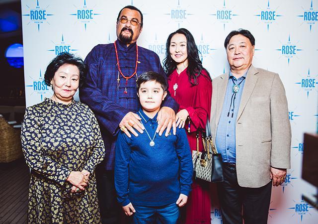 Emin Hollivud ulduzuna ad günü etdi -  FOTOLAR