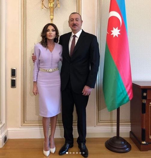 Prezident andiçmədən sonra ailəsi ilə -  FOTOLAR