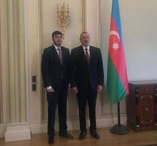 Prezident andiçmədən sonra ailəsi ilə -  FOTOLAR