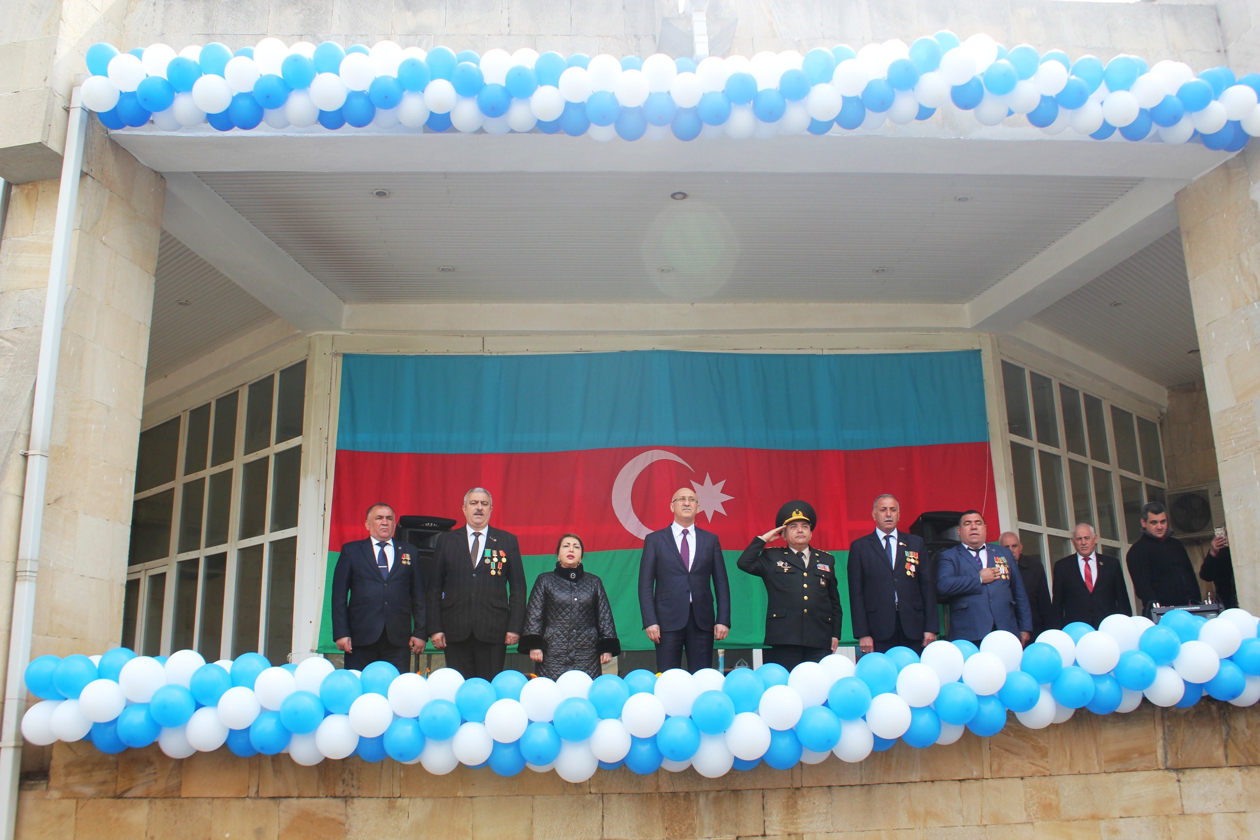 Nizami rayonunda çağırışçılar hərbi xidmətə yola salındı  - FOTOLAR