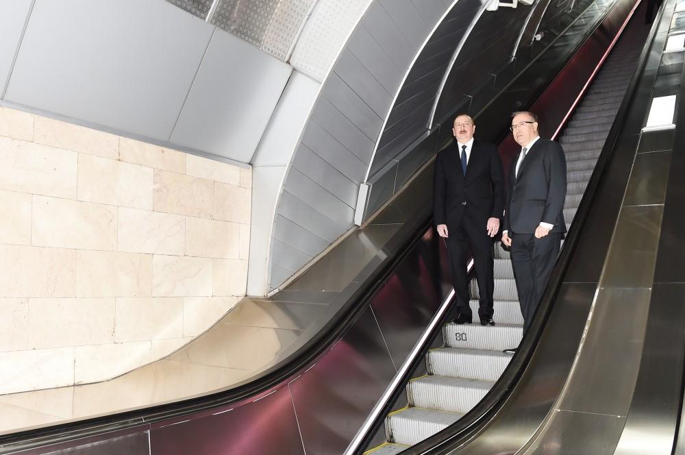 Prezident metroda -  Yeni qatarlarla tanış oldu (FOTOLAR)