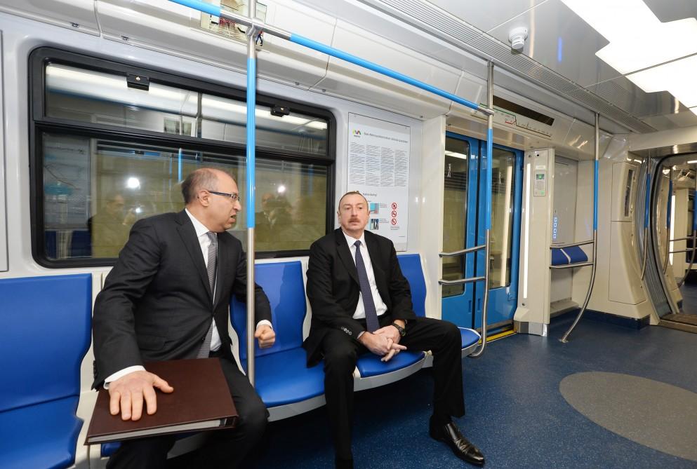 Prezident metroda -  Yeni qatarlarla tanış oldu (FOTOLAR)