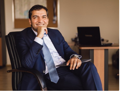 Prezidentin yeni agentliyə sədr təyin  etdiyi şəxs kimdir? - TƏRCÜMEYİ-HAL (FOTO)