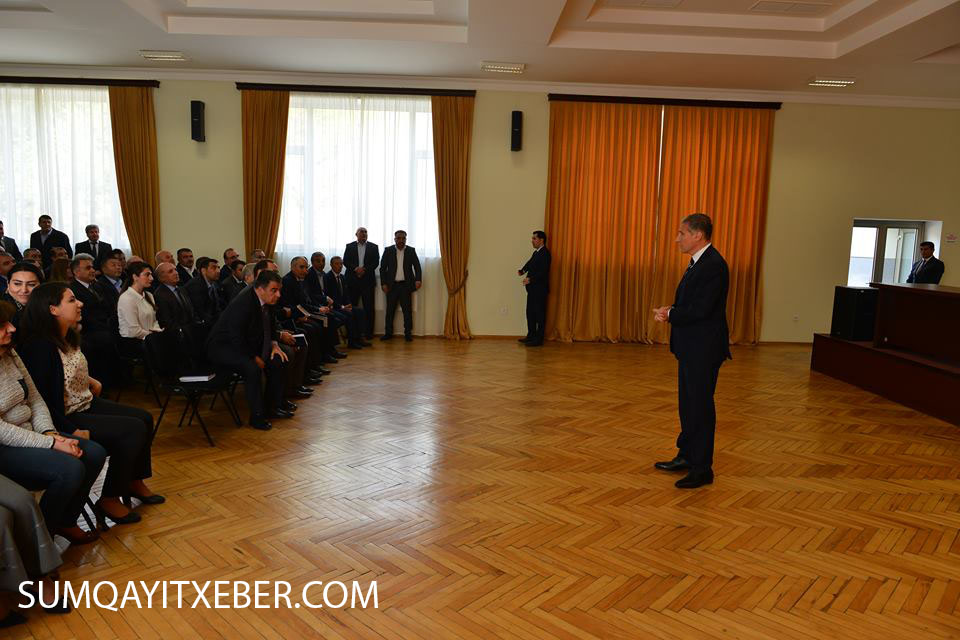 Muxtar Babayev keçmiş kollektivi ilə belə vidalaşdı  - FOTOLAR