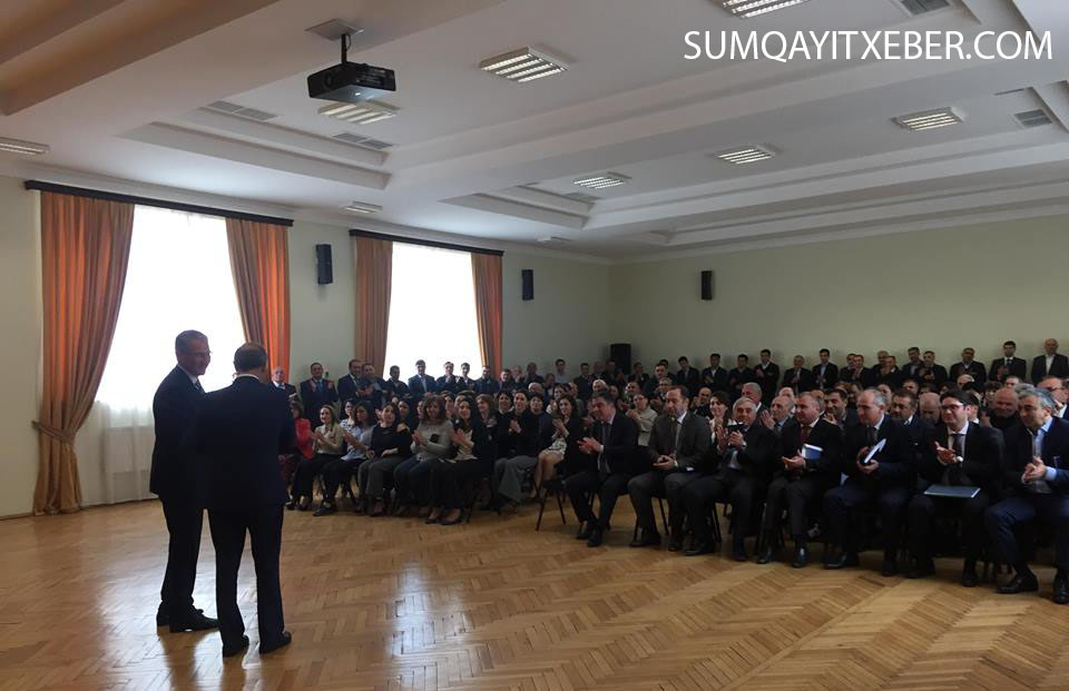 Muxtar Babayev keçmiş kollektivi ilə belə vidalaşdı  - FOTOLAR