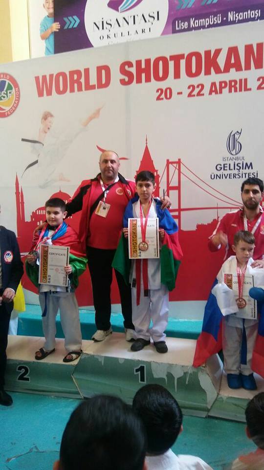 Karateçilərimiz dünya çempionatından 7 qızılla qayıtdı  - FOTO 