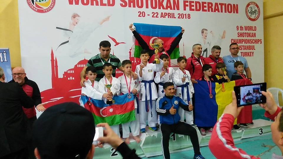 Karateçilərimiz dünya çempionatından 7 qızılla qayıtdı  - FOTO 