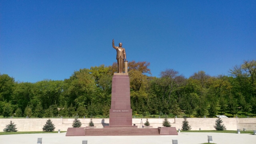 V Beynəlxalq elmi konfrans işə başladı  - FOTOLAR