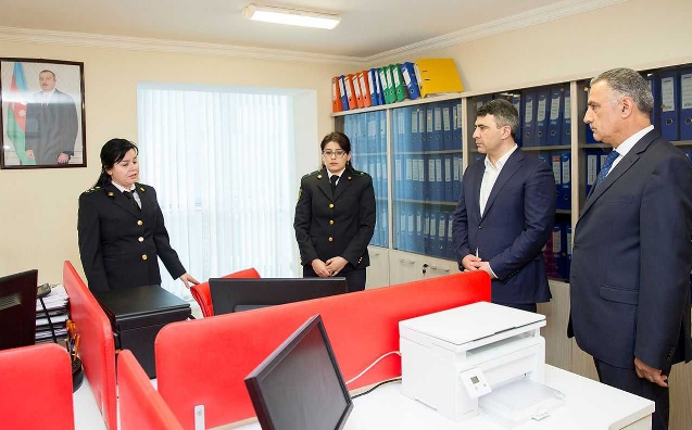 Yeni nazir müəssisələri yoxlamağa başladı -  FOTOLAR