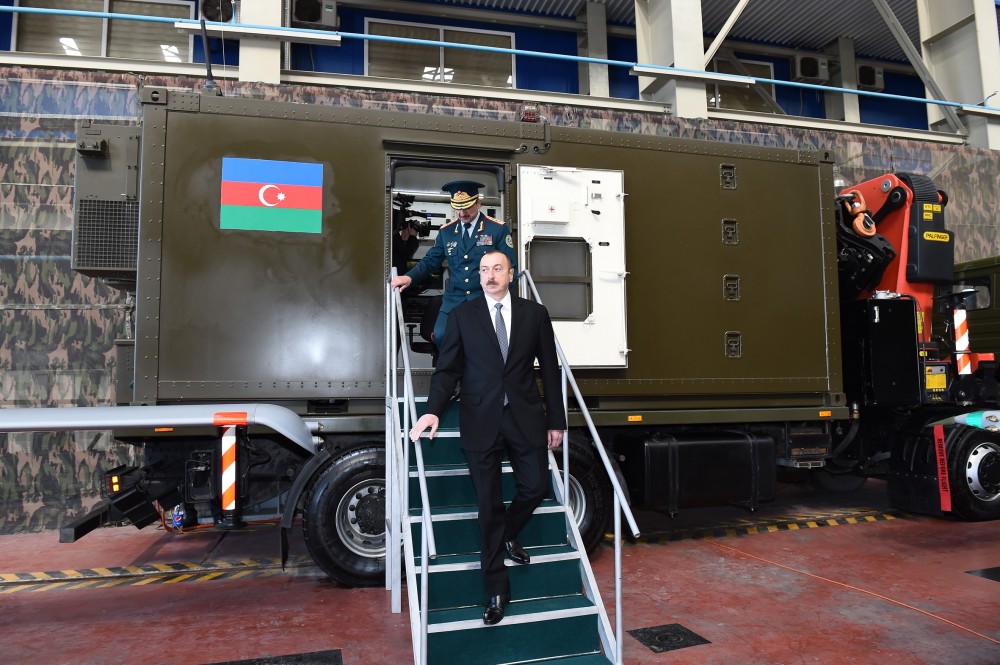 İlham Əliyev Tufan gəmisində -  FOTOLAR (YENİ-2)