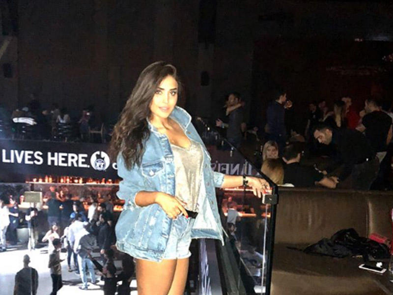 Pərvin Abıyeva geyimi ilə  HEYRAN ETDİ - FOTO