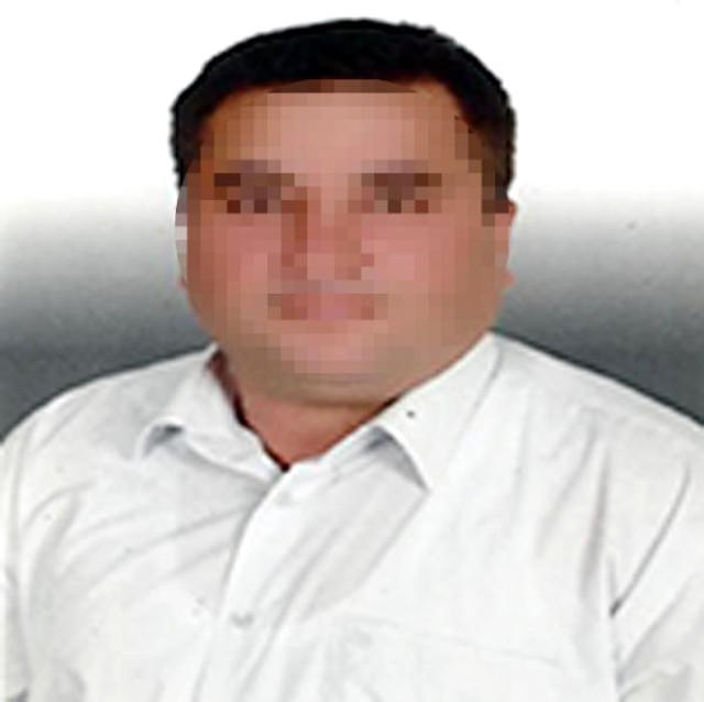 Məmur evinə təmizliyə çağırdığı qadını zorladı -  FOTO