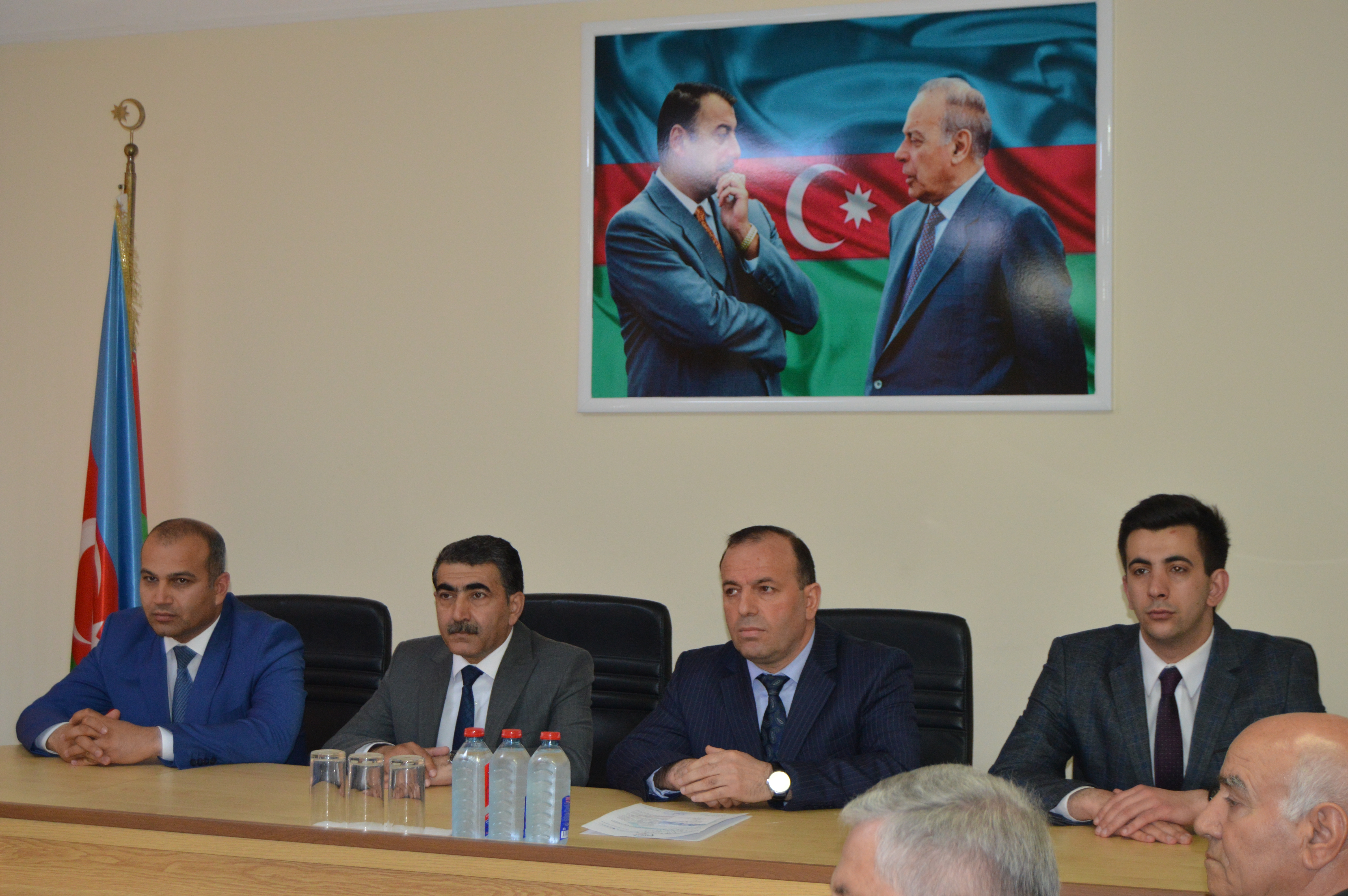 Azərbaycan Gəncliyi və Heydər Əliyev mövzusunda konfrans keçirildi  - FOTOLAR