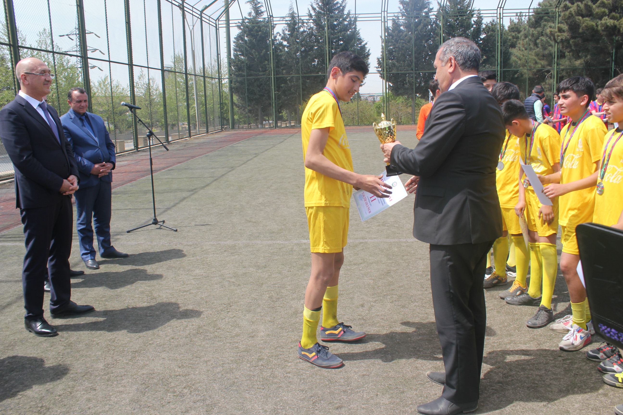 Arif Qasımov qalibləri mükafatlandırdı -  FOTOLAR