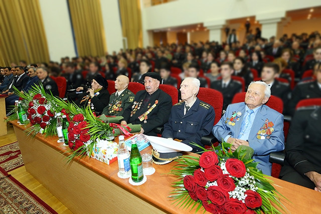 DTX onları topladı -  Qələbənin 73-cü ildönümünə görə (FOTO)