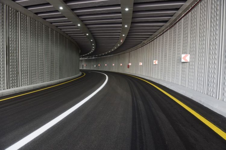 İlham Əliyev yeni açılan yolda   maşın sürdü - FOTOLAR-YENİLƏNİB