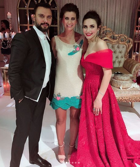 Busənin bu paltarını Ziya Məmmədovun gəlini hazırlayıb  - FOTOLAR