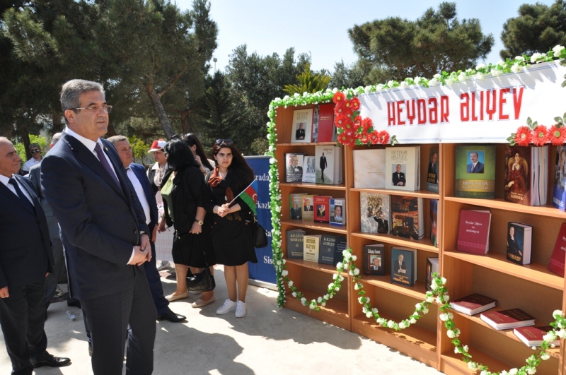 Qaradağda ulu öndər anıldı - FOTOLAR