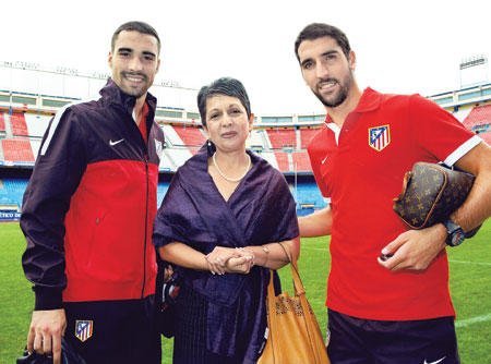 İspaniyada futbol klubu yaradan azərbaycanlı qadın -  FOTOLAR