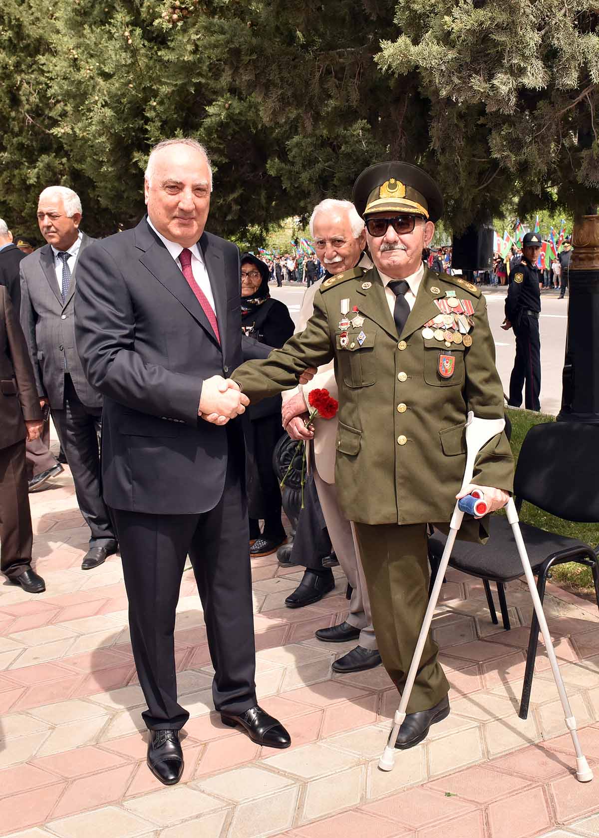 Sumqayıtda möhtəşəm   hərbi parad - FOTOLAR