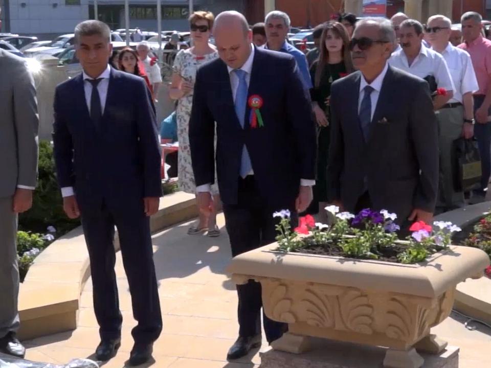 Volqoqradda Ulu Öndər anıldı   - FOTOLAR