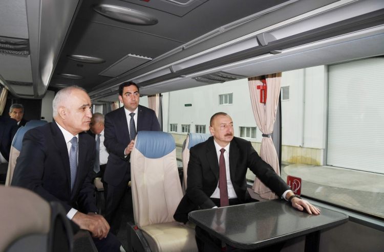 İlham Əliyev  Dəniz Ticarət Limanı Kompleksində - YENİLƏNİB - FOTOLAR