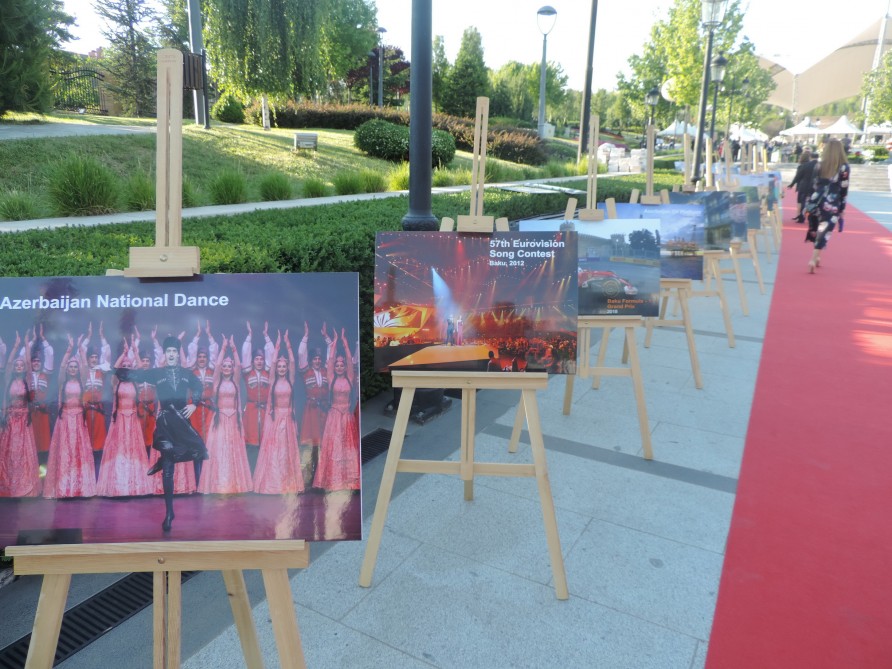 Ankarada Xalq Cümhuriyyətinin və Silahlı Qüvvələrimizin 100 illiyi   qeyd edildi - FOTOLAR