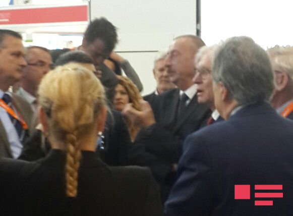 Yeni nazir İlham Əliyevi sərgilərlə tanış etdi  - FOTOLAR