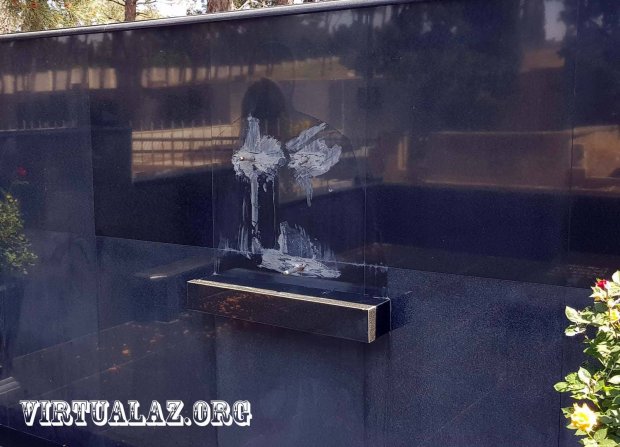 II Fəxri Xiyabanda və ətrafında məzarüstü abidələr oğurlandı  VİDEO-FOTO