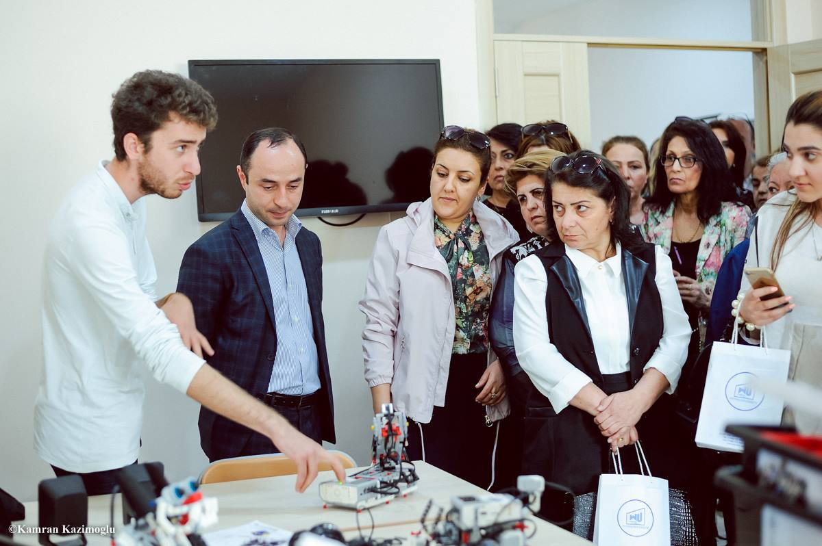 Qərbi Kaspi Universitetində riyaziyyat müəllimlərinin forumu   - FOTOLAR