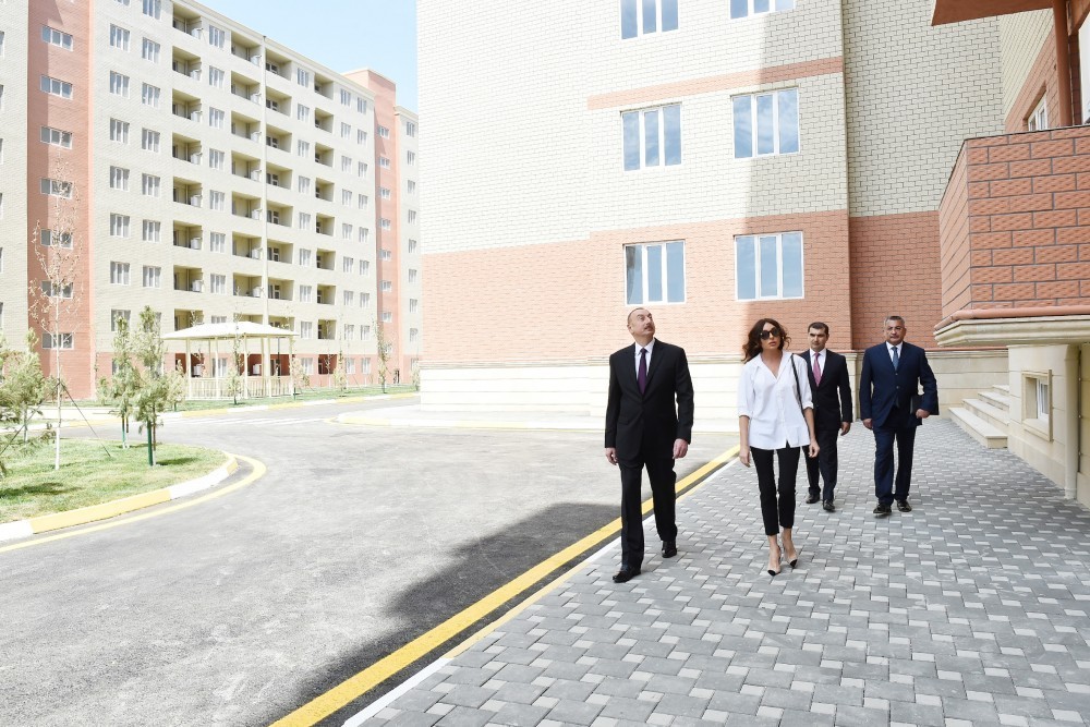 İlham Əliyev və birinci xanım   Qobu Parkda (FOTOLAR-YENİLƏNİB)