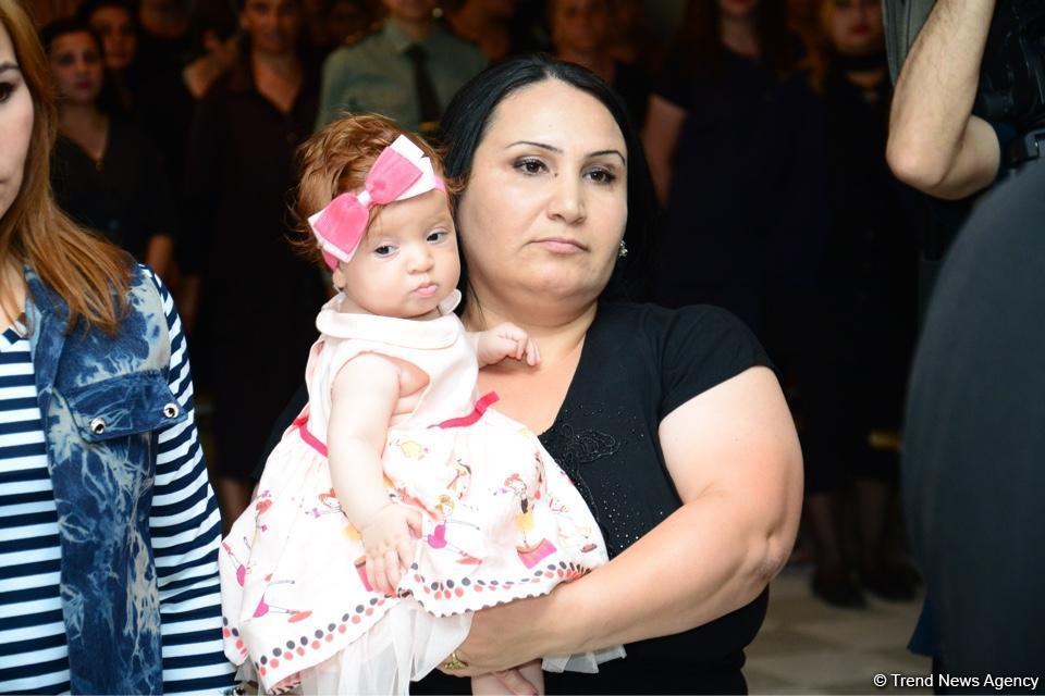 Qadın məhkumlar azadlığa buraxıldı   - FOTOLAR