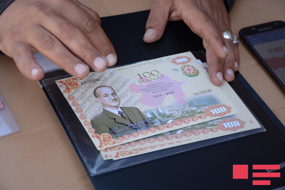 Ordumuzun 100 illiyi ilə bağlı fantastik pullar hazırlandı  - FOTOLENT