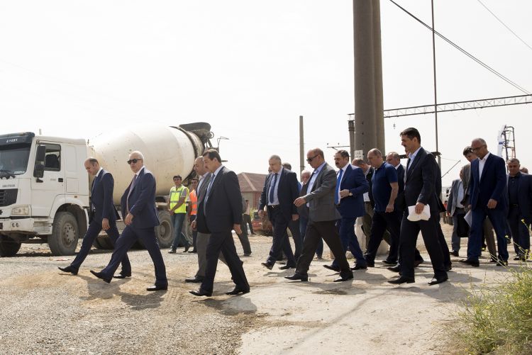 Bakıətrafı dəmir yolu xəttinin icra vəziyyəti yoxlanıldı  - FOTO 