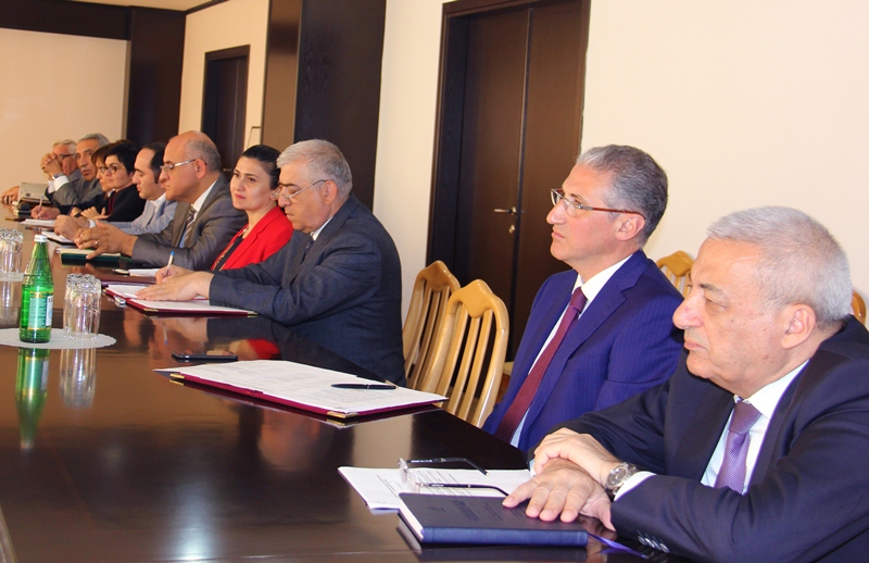 Muxtar Babayev İctimai Ekoloji Şuranın üzvləri ilə görüşüb - FOTO