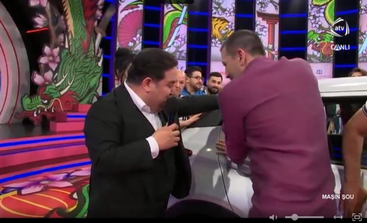 Murad Dadaşov səhvini düzəltdi - Ələkbər Yasamallı şoudan getdi -YENİLƏNİB (VİDEO+ FOTO)