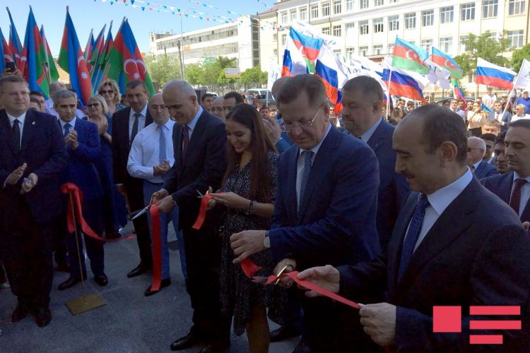 Leyla Əliyeva dövlət rəsmləri ilə birgə   AÇILIŞDA - FOTOLAR