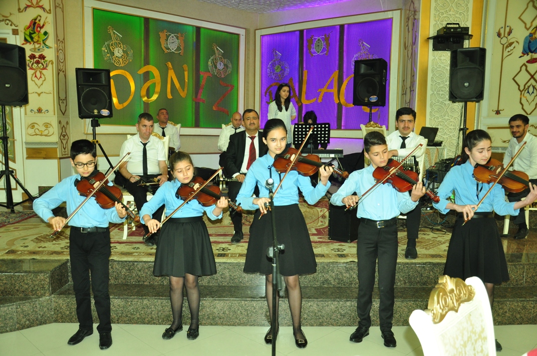 Heydər Əliyev Fondu körpələrimizə bayram sevinci bəxş etdi  - FOTOLAR