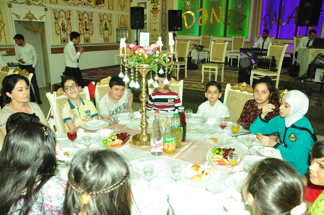 Heydər Əliyev Fondu körpələrimizə bayram sevinci bəxş etdi  - FOTOLAR