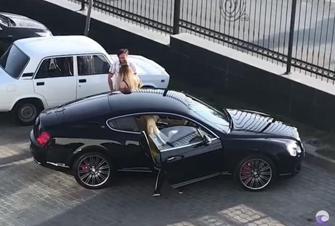 Şəbnəm Tovuzlu Bentley aldı     - FOTOLAR