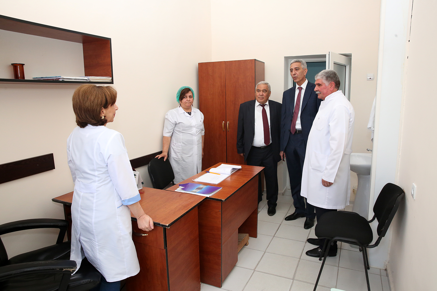 Dəmir yolu poliklinikası və doğum şöbəsi istifadəyə verildi    - FOTOLAR