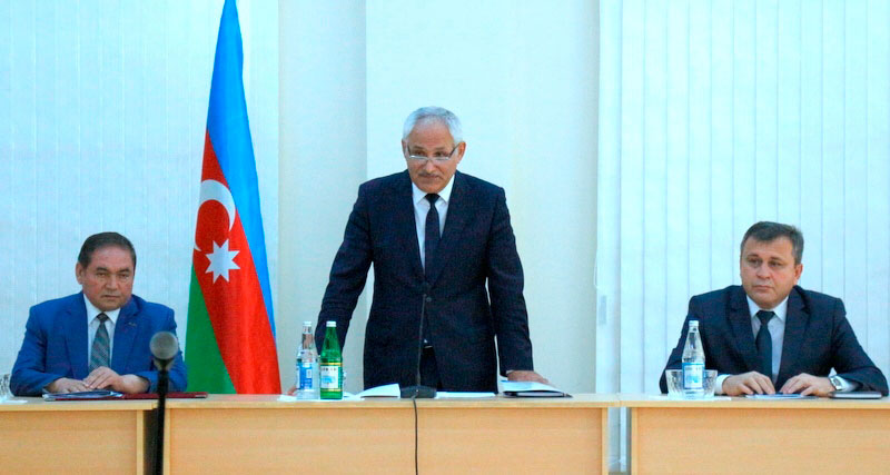 İqtisad elminin müasir problemləri - FOTO