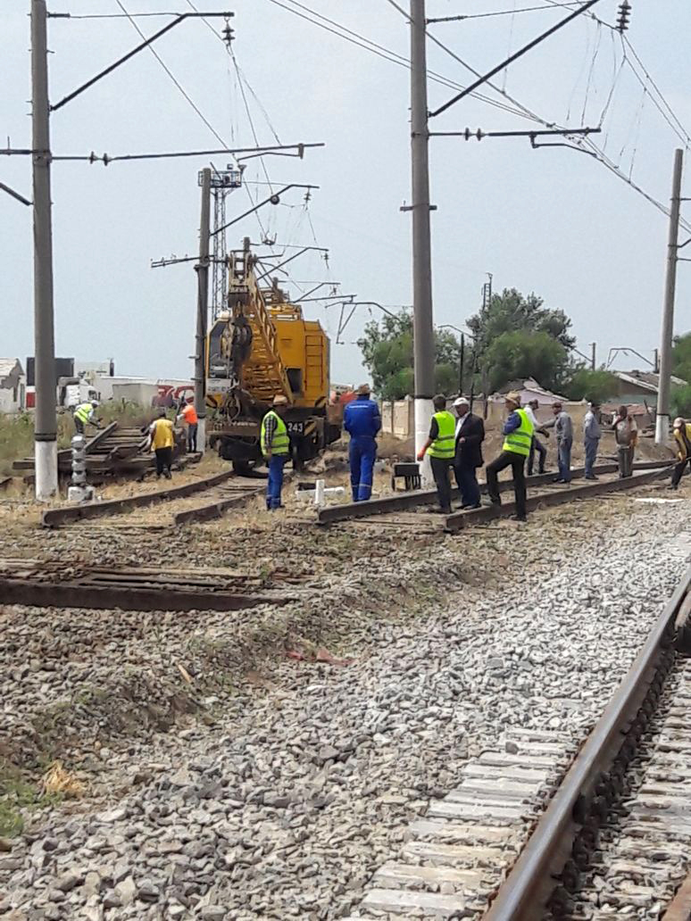 Puta stansiyasında yeni yoldəyişənlər quraşdırılır   - FOTO