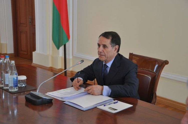 Novruz Məmmədov iclas keçirdi - tapşırıqlar VERDİ  - FOTO