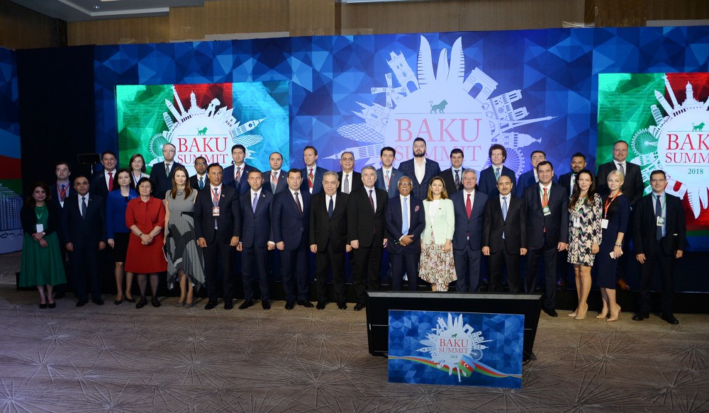 Ortaq gələcəyin qurulması sammitindən -   FOTOLAR