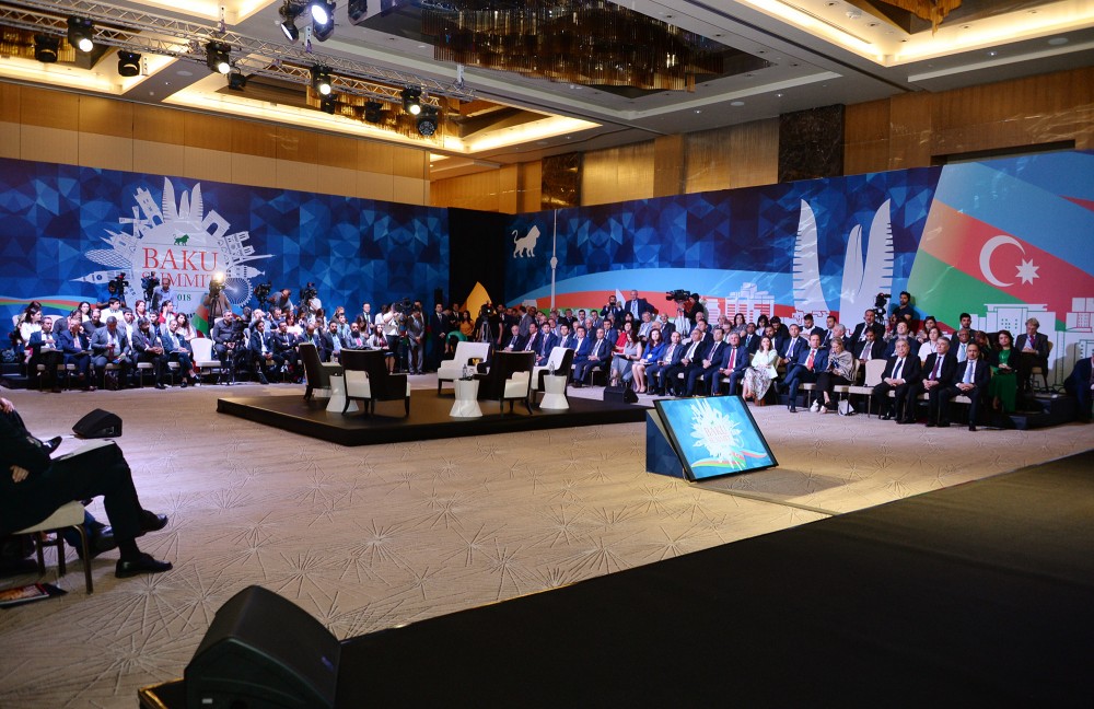 Ortaq gələcəyin qurulması sammitindən -   FOTOLAR