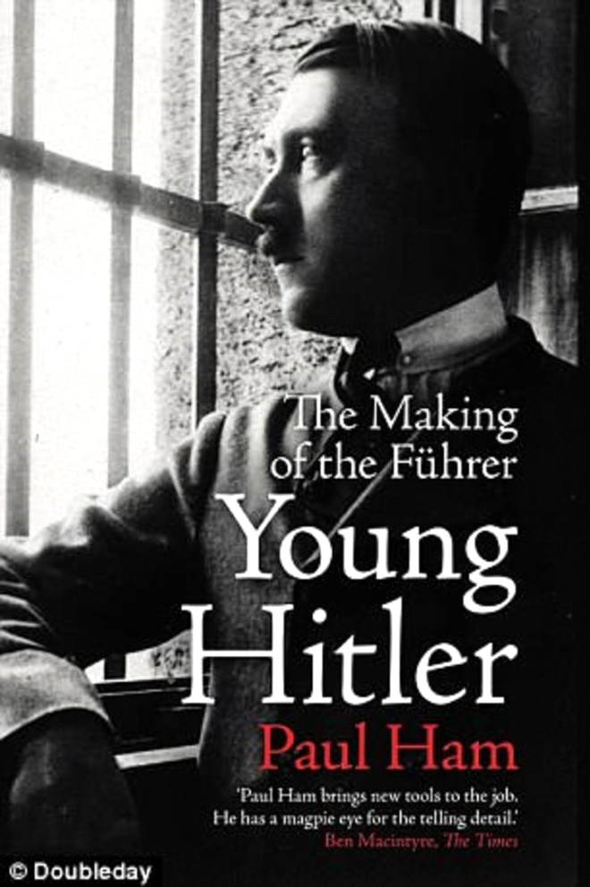 Hitlerin hamıdan gizlətdiyi uşaqlığı üzə çıxdı - FOTOLAR