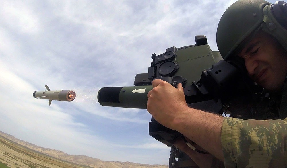 Ordumuz raketlərdən belə    ATƏŞ AÇDI (FOTO-VİDEO)