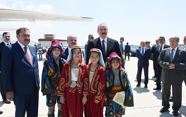 İlham Əliyev Türkiyədə belə qarşılandı   - FOTOLAR