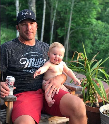 Olimpiya iştirakçısının qızı hovuzda boğularaq öldü  - FOTO 